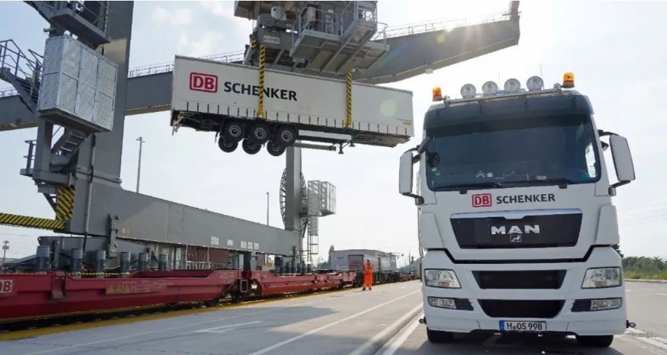 חברת DSV תרכוש את DB Schenker